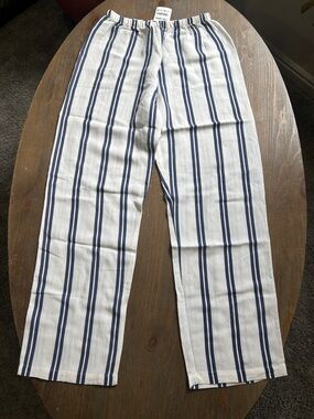 Brandy Melville Casual Pants
